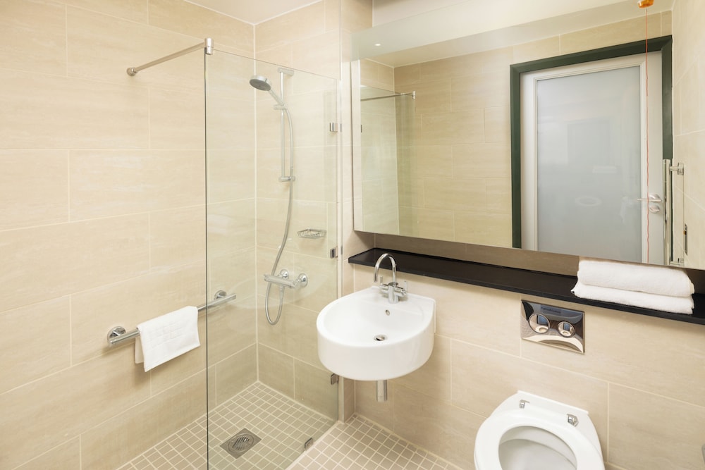 

Milano - Leith - Four Points by Sheraton Edinburgh