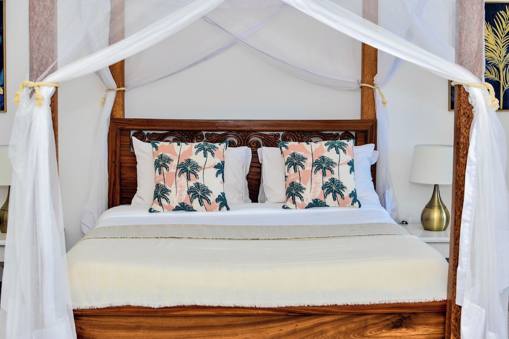 

Venezia - Kiwengwa - Coral Bay Zanzibar