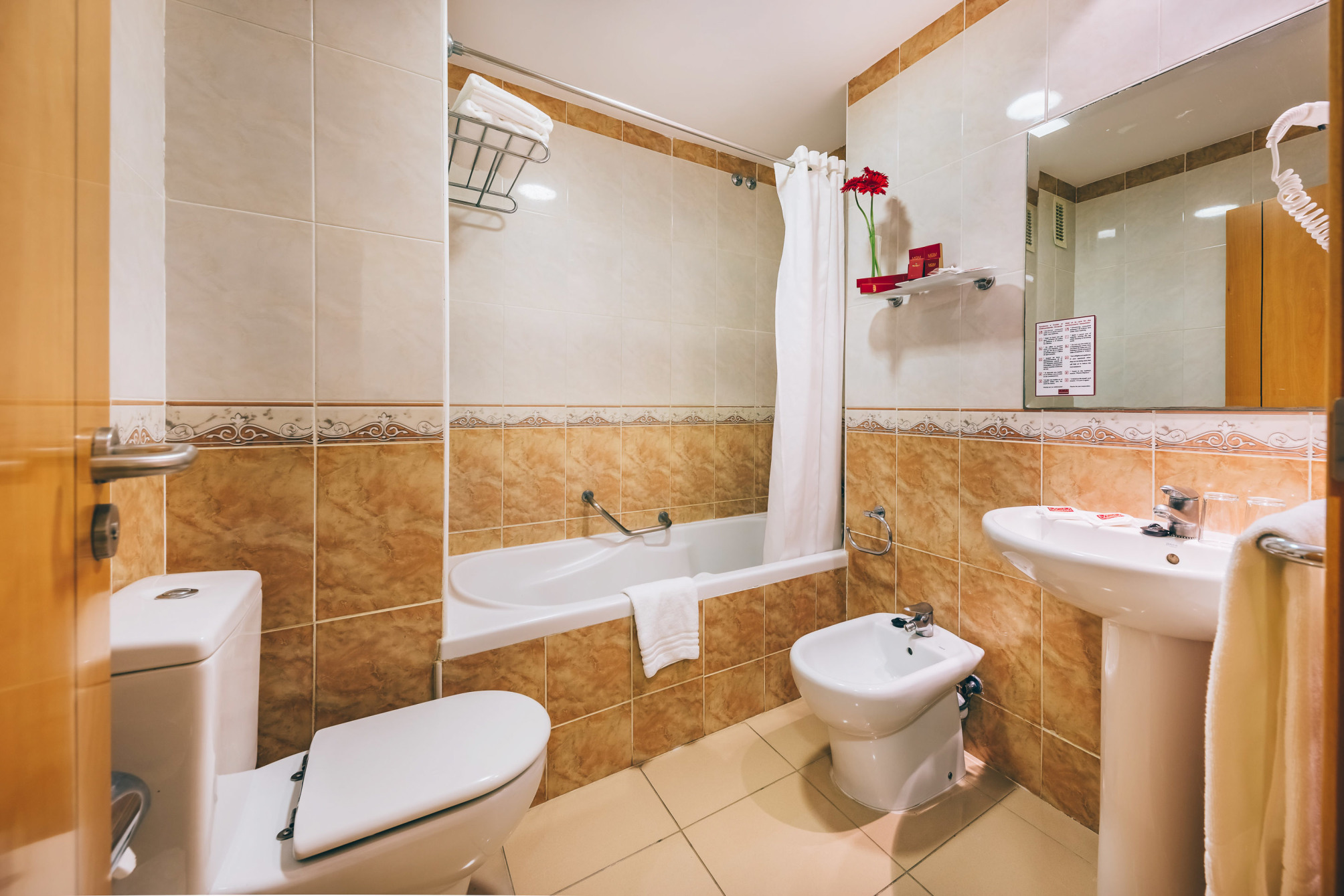 

Roma - Cho - Grand Muthu Golf Plaza Hotel & Spa