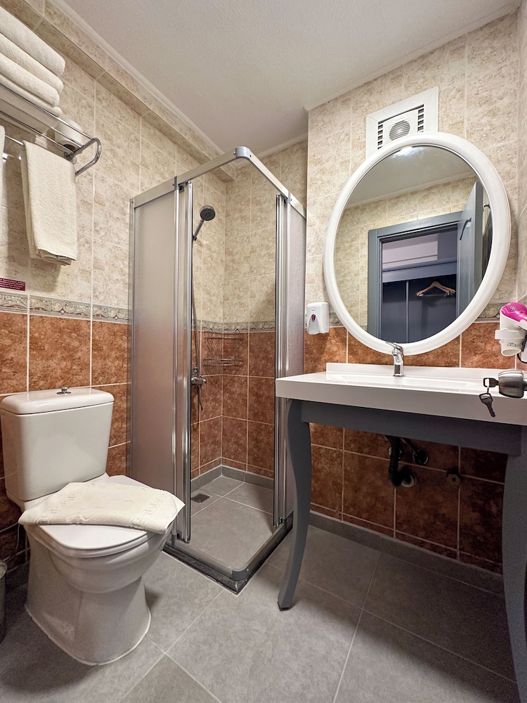 

Napoli - Gumusluk - Tiana Beach Resort - All Inclusive