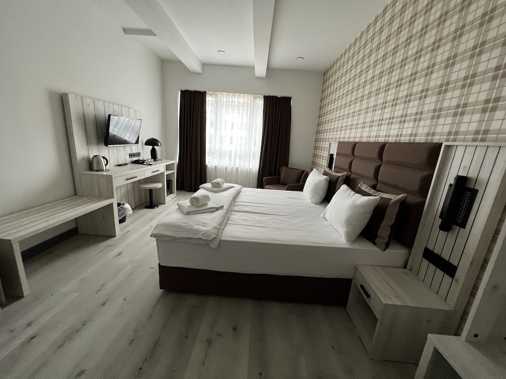 

Milano - Colonia - Hotel Innception