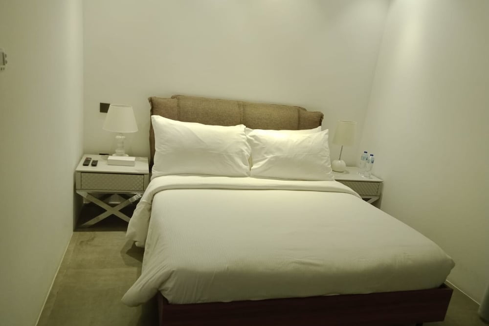 

Milano - Zallaq - Nordic Resort