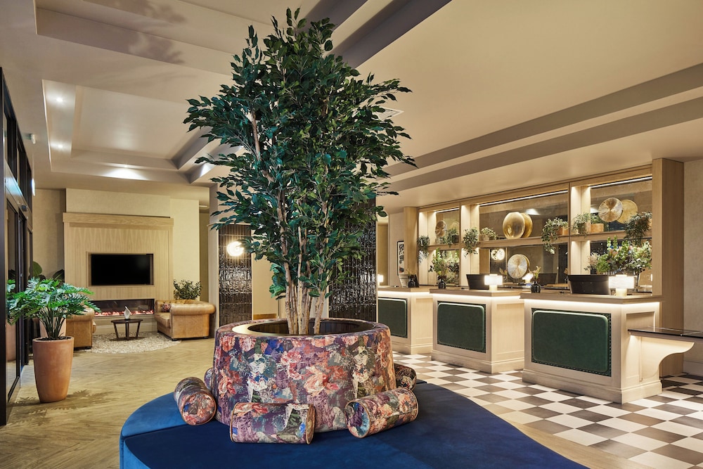 

Catania - Scozia, Regno Unito - Leonardo Royal Hotel Edinburgh
