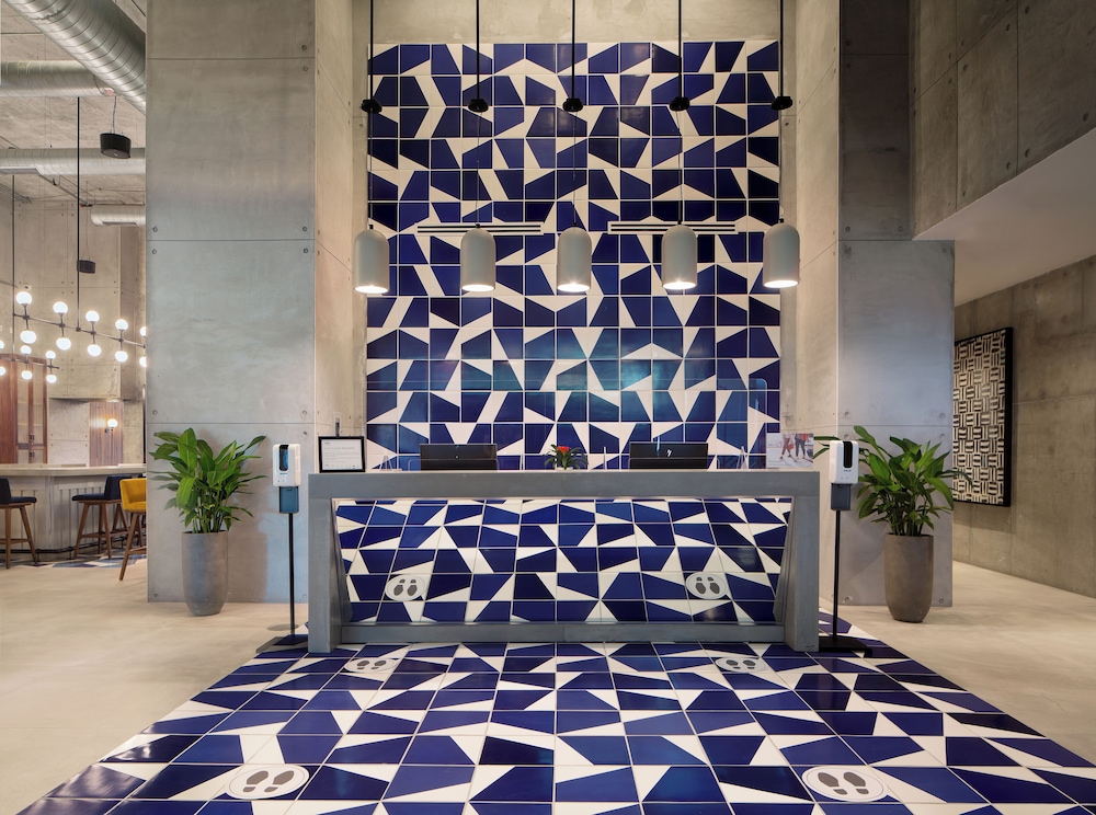 

Verona - Key Biscayne - Hotel Indigo Miami Brickell