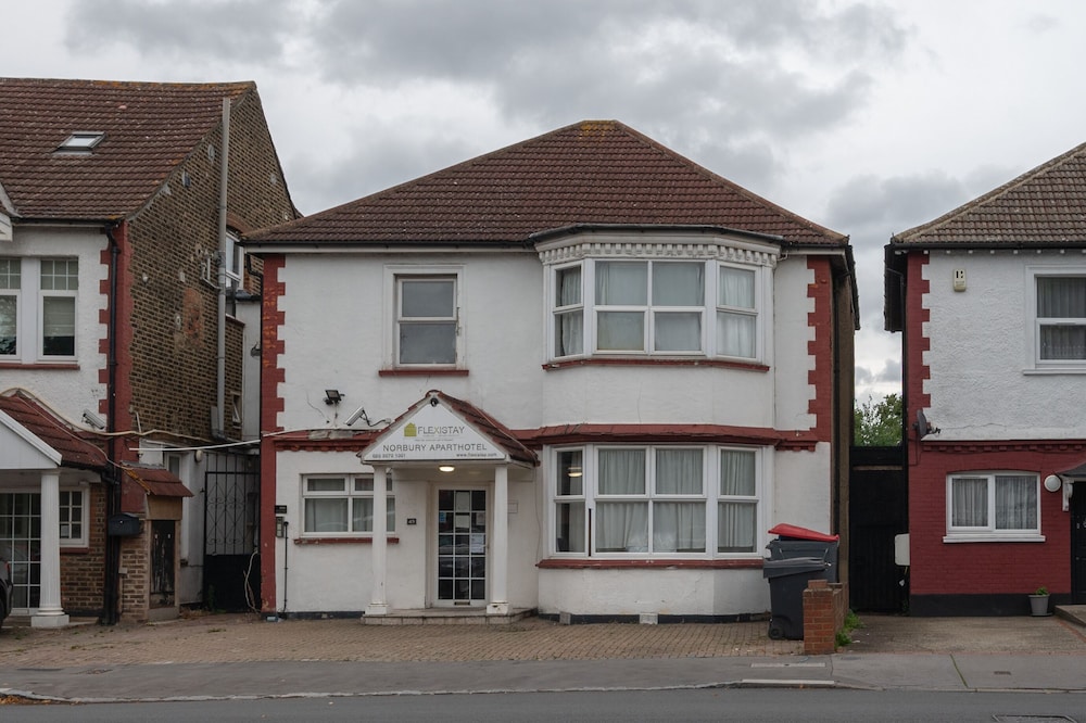 

Pisa - Croydon - Flexistay Norbury Aparthotel