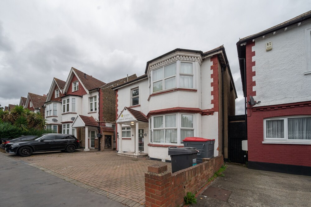 

Pisa - Croydon - Flexistay Norbury Aparthotel
