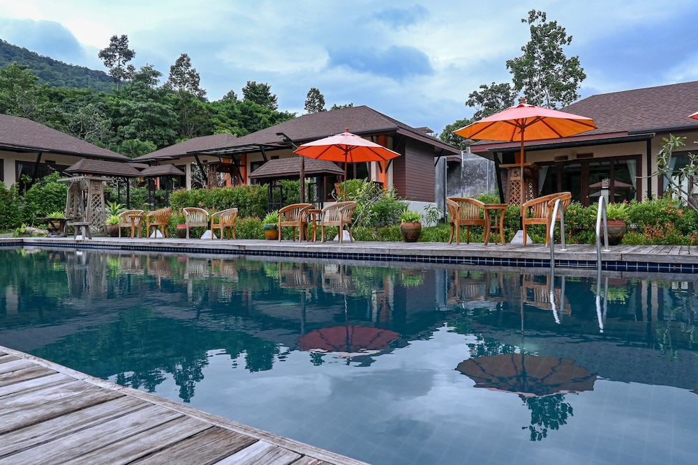 

Milano - Taling Ngam Beach - Koh Samui - Cascade Tara
