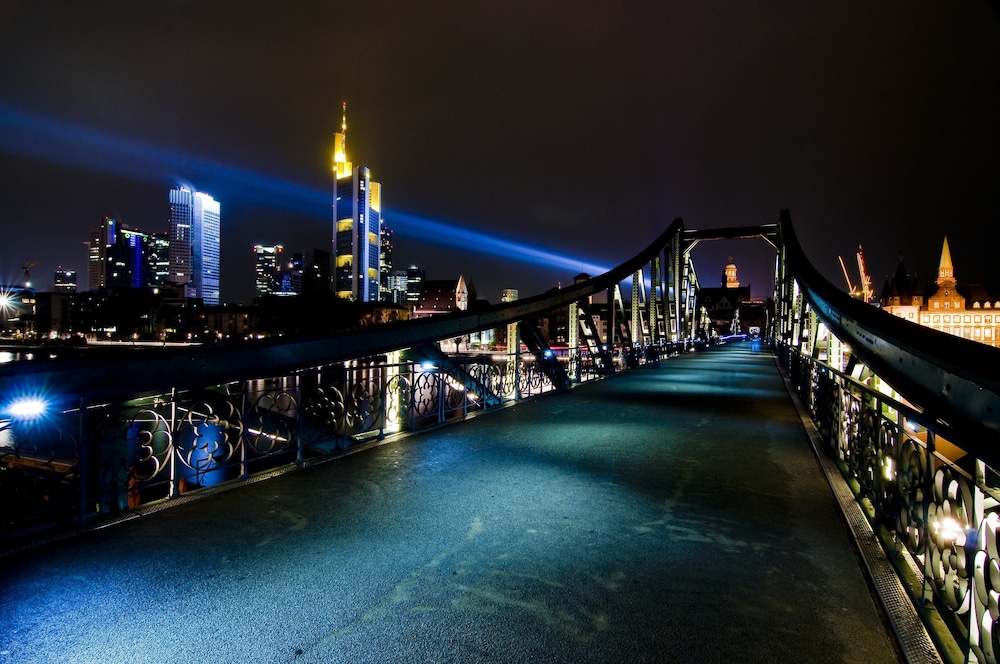 

Roma - Frankfurt-Main Airport - Holiday Inn Express Frankfurt - Messe