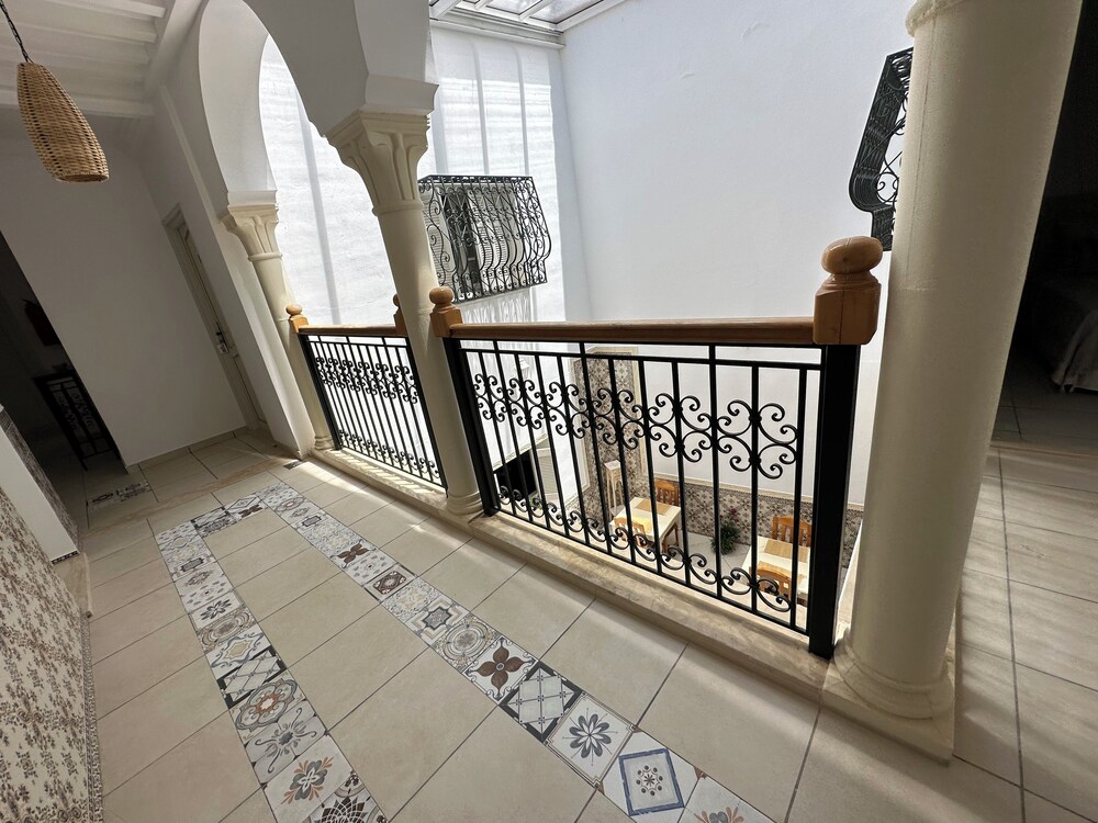 

Bologna - Mahdia - Hotel Dar Al Madina
