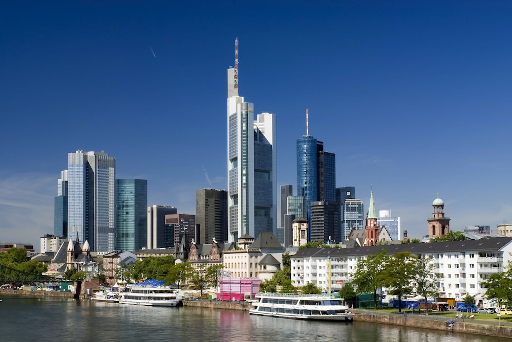 

Bologna - Frankfurt-Main Airport - Holiday Inn Express Frankfurt - Messe