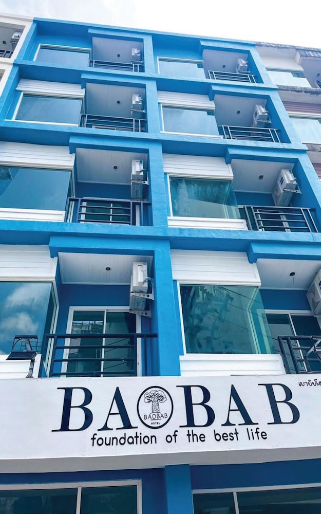 

Roma - Surin Beach - BAOBAB