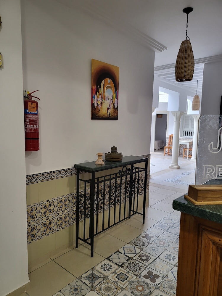

Bologna - Mahdia - Hotel Dar Al Madina