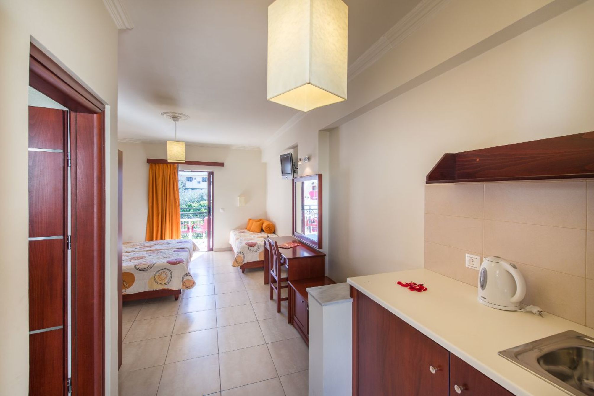 

Venezia - Lithakia - Canadian Hotel