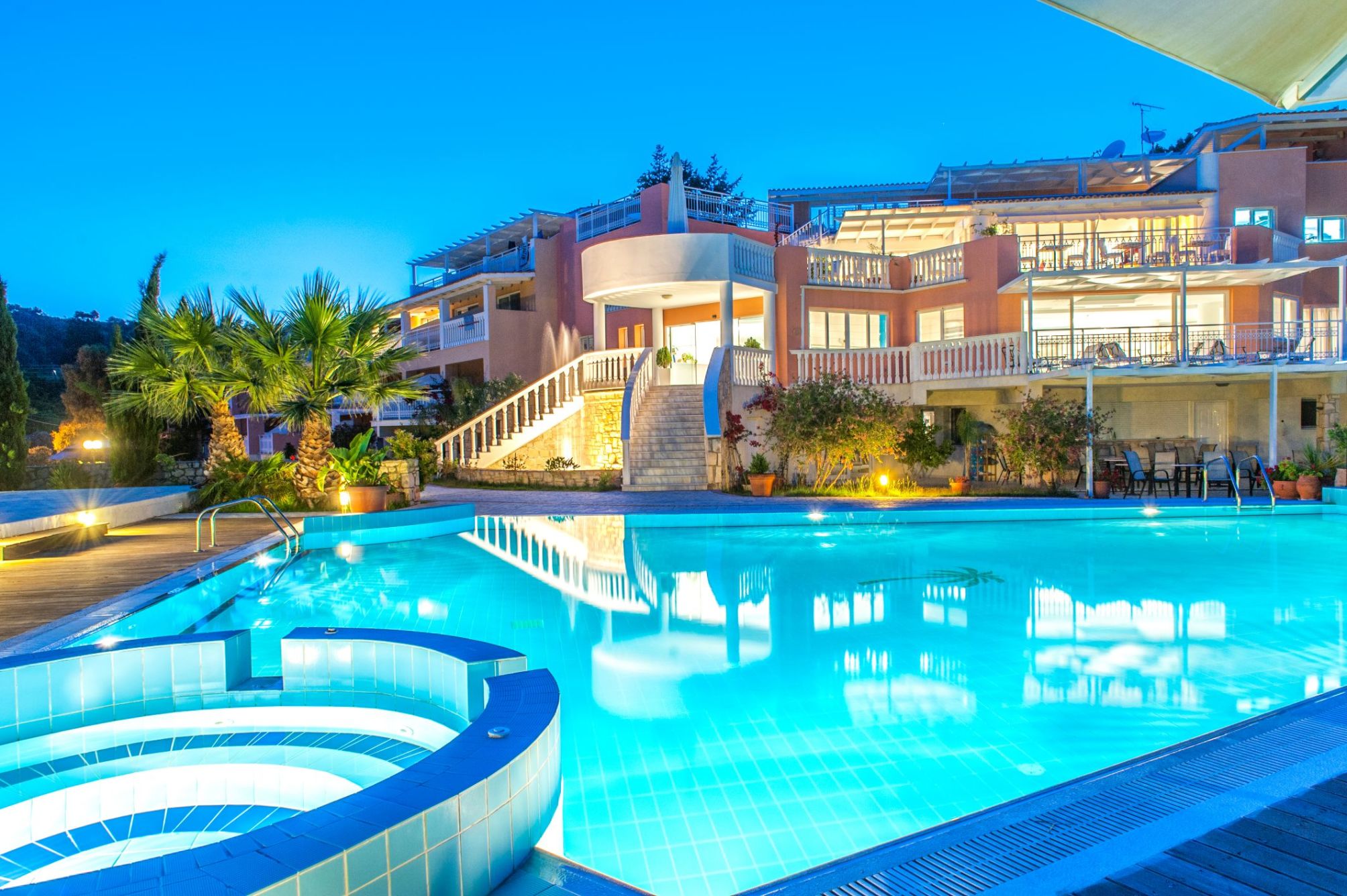 

Palermo - Vasilikos - Gerakas Belvedere Luxury Suites and Spa