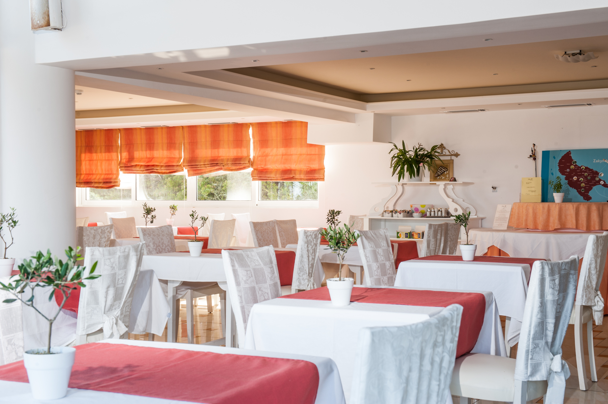 

Bari - Vasilikos - Gerakas Belvedere Luxury Suites and Spa