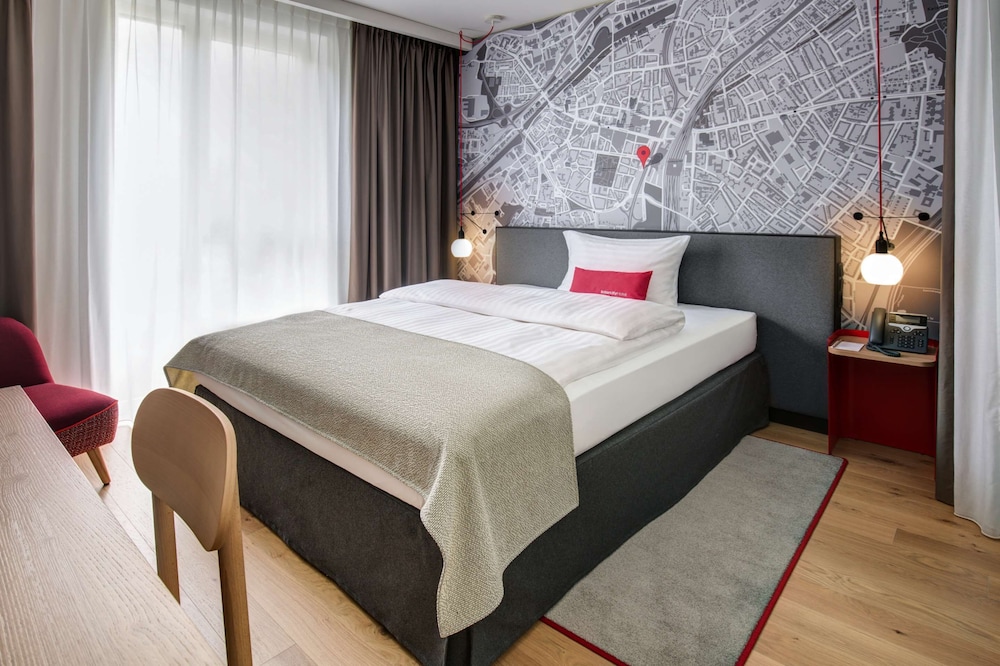 

Roma - Oberhausen (Nordrhein-Westfalen) - IntercityHotel Duisburg