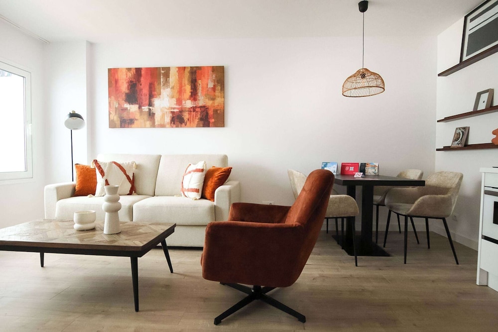 

Roma - La Cala de Mijas - Ramada Hotel & Suites by Wyndham Costa del Sol Fuengirola
