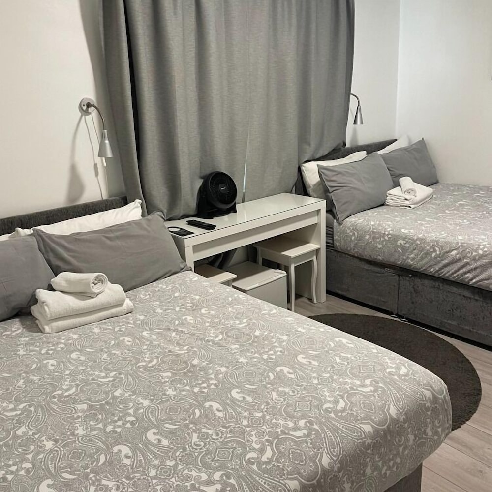 

Milano - Harrow - Abbey Point Hotel