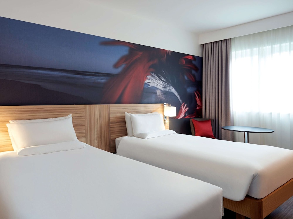 

Pescara - Stansted - Novotel London Stansted Airport