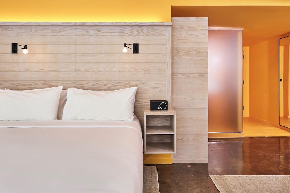 

Cagliari - Bronx - Radio Hotel