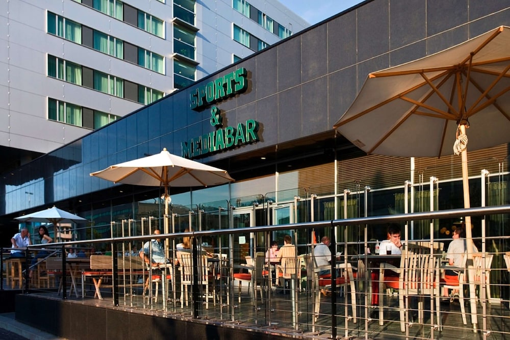 

Pisa - Hoofddorp - Steigenberger Airport Hotel Amsterdam