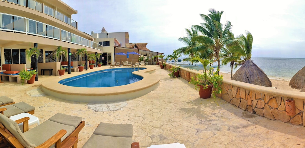

Torino - Puerto Morelos - Hacienda Morelos Beachfront Hotel