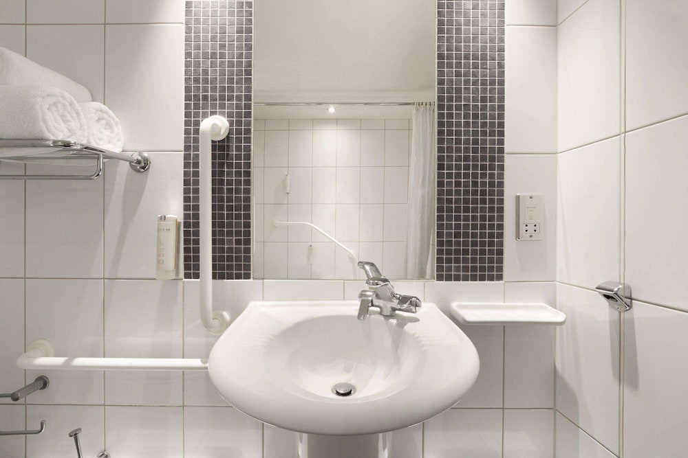 

Genova - Harrow on the Hill - Ramada By Wyndham London North M1