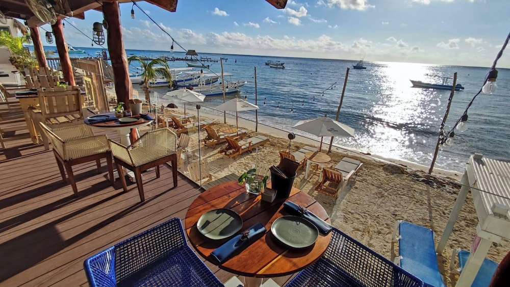 

Palermo - Puerto Morelos - Hacienda Morelos Beachfront Hotel