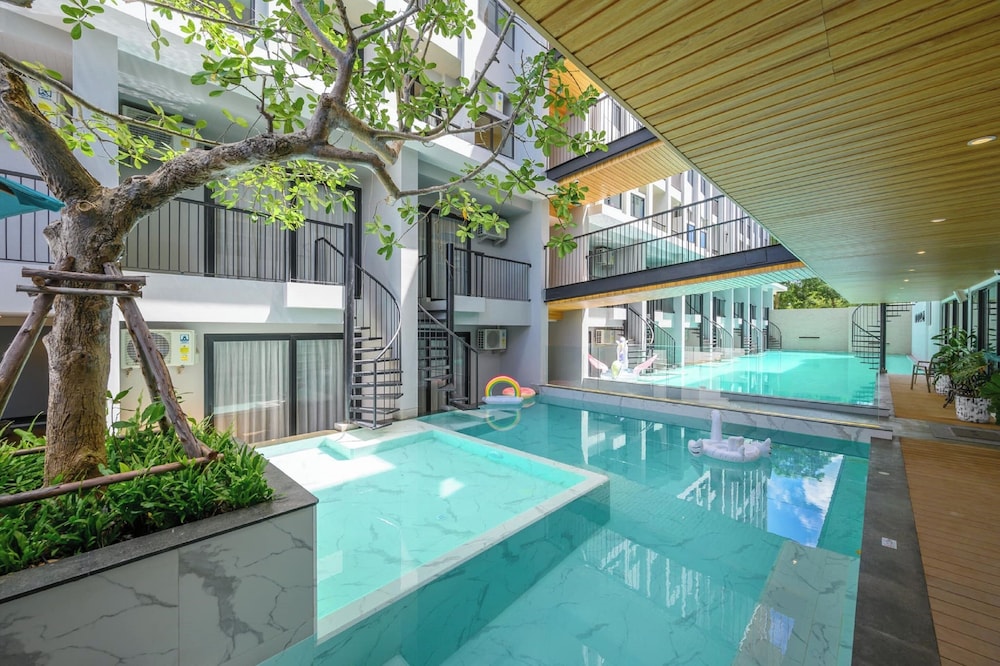 

Venezia - Si Sunthon - Tour De Phuket Hotel - SHA Plus