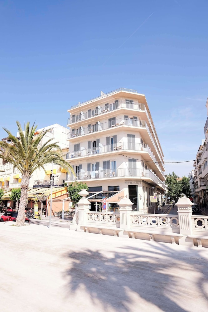 

Roma - Costa Barcelona, Spagna - Hotel Subur