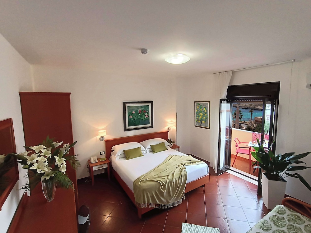 

Torino - Lampedusa - Best Western Hotel Martello
