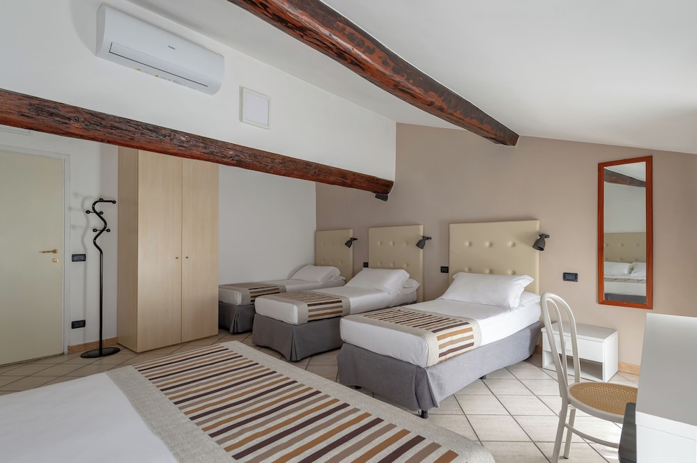 

Catania - Mantova - Hotel Mantegna Stazione