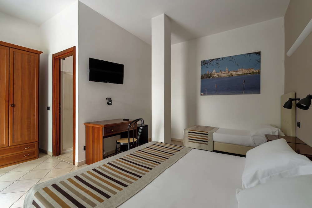 

Bari - Mantova - Hotel Mantegna Stazione