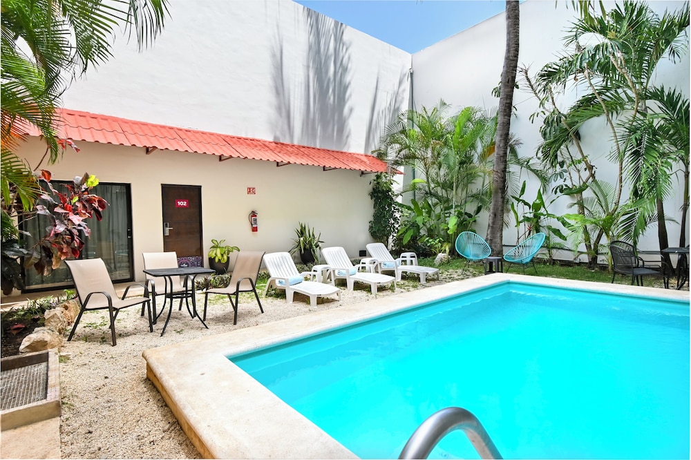 

Roma - Playa del Carmen - Hotel Mariachi by Kavia 5th Av