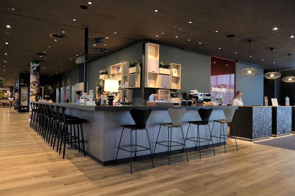 

Torino - Hoofddorp - IntercityHotel Amsterdam Airport