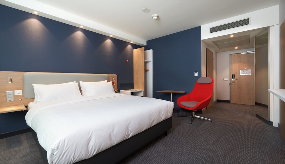 

Roma - Allschwil - Holiday Inn Express & Suites - Basel - Allschwil, an IHG Hotel