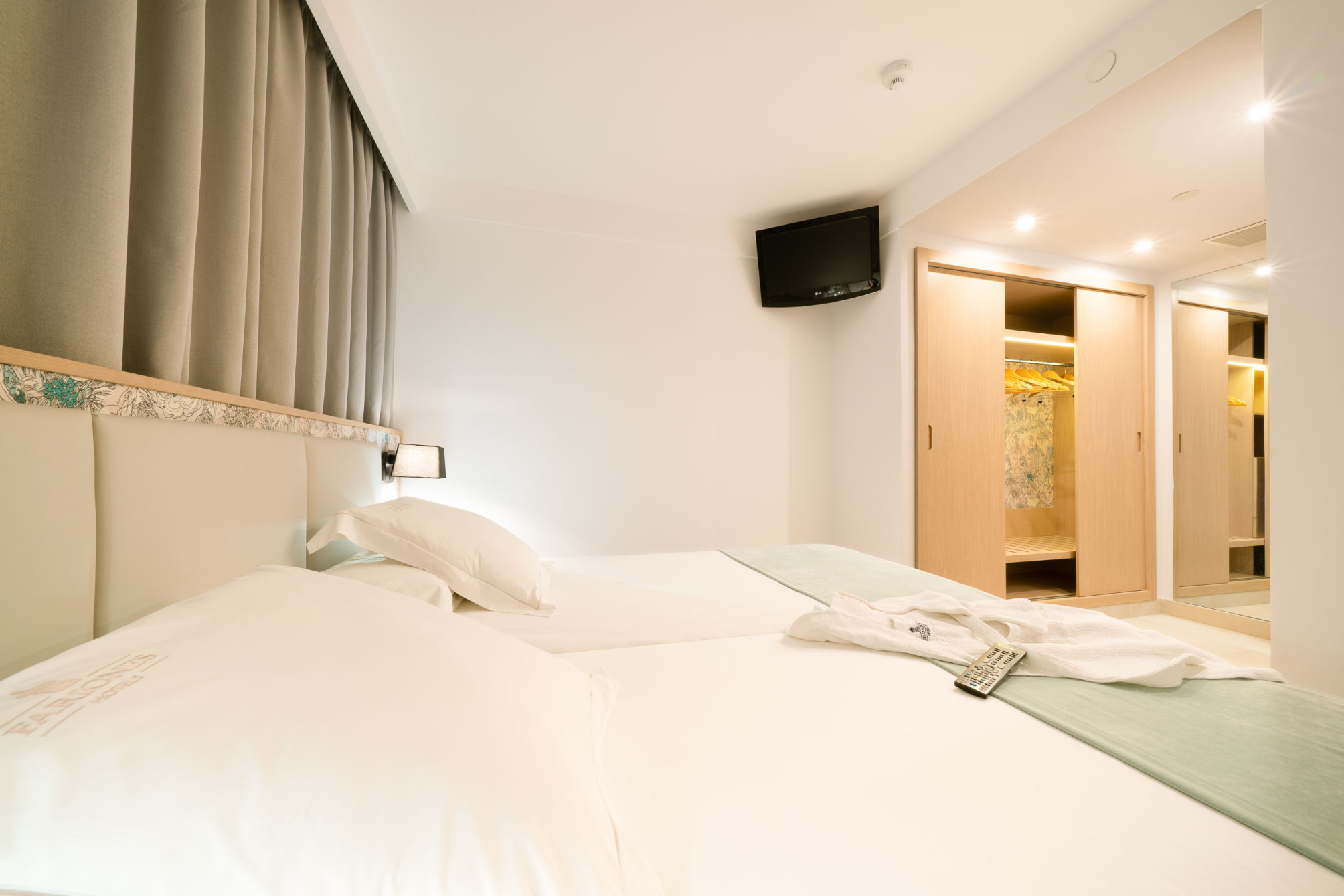 

Genova - Los Pocillos - Plus Fariones Suite Hotel