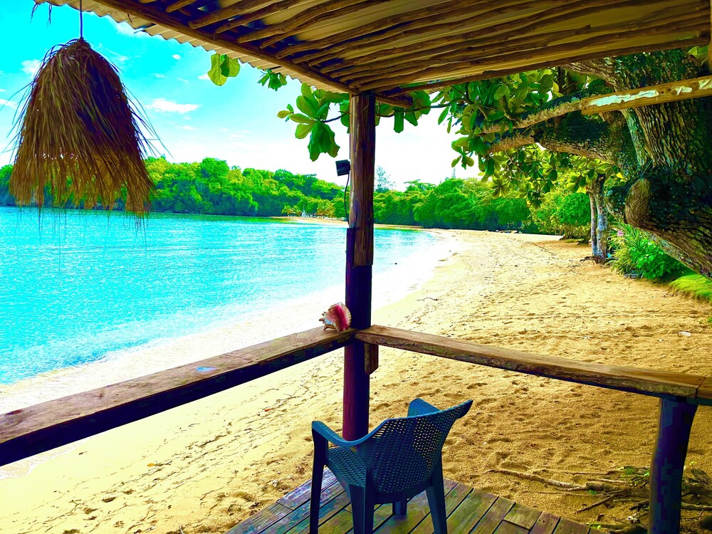

Napoli - Ocho Rios - Sand And Tan Beach Hotel