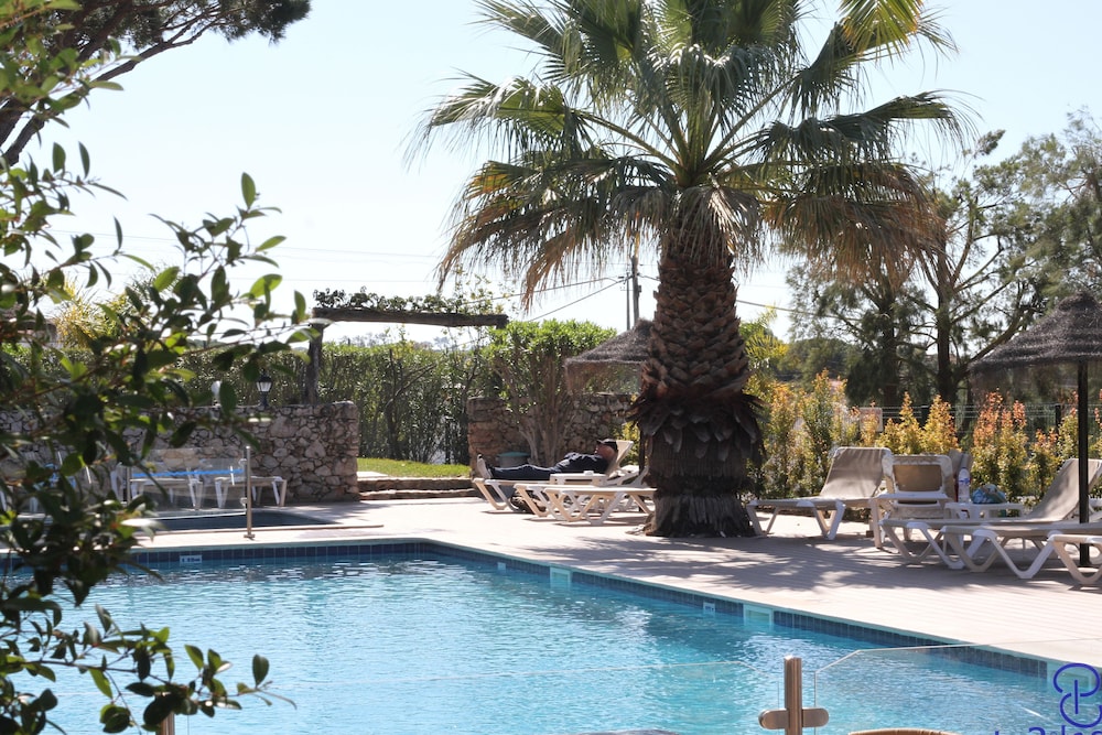 

Roma - Vale do Lobo - Hotel Pinhal do Sol