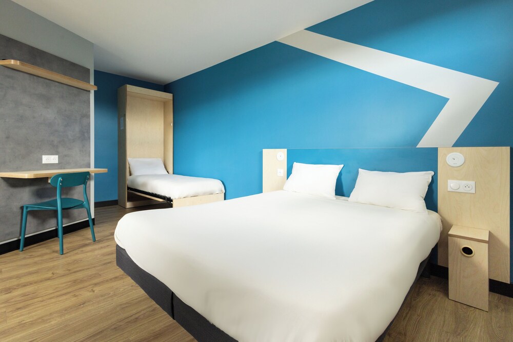 

Verona - Rueil-Malmaison - ibis budget Nanterre la Defense