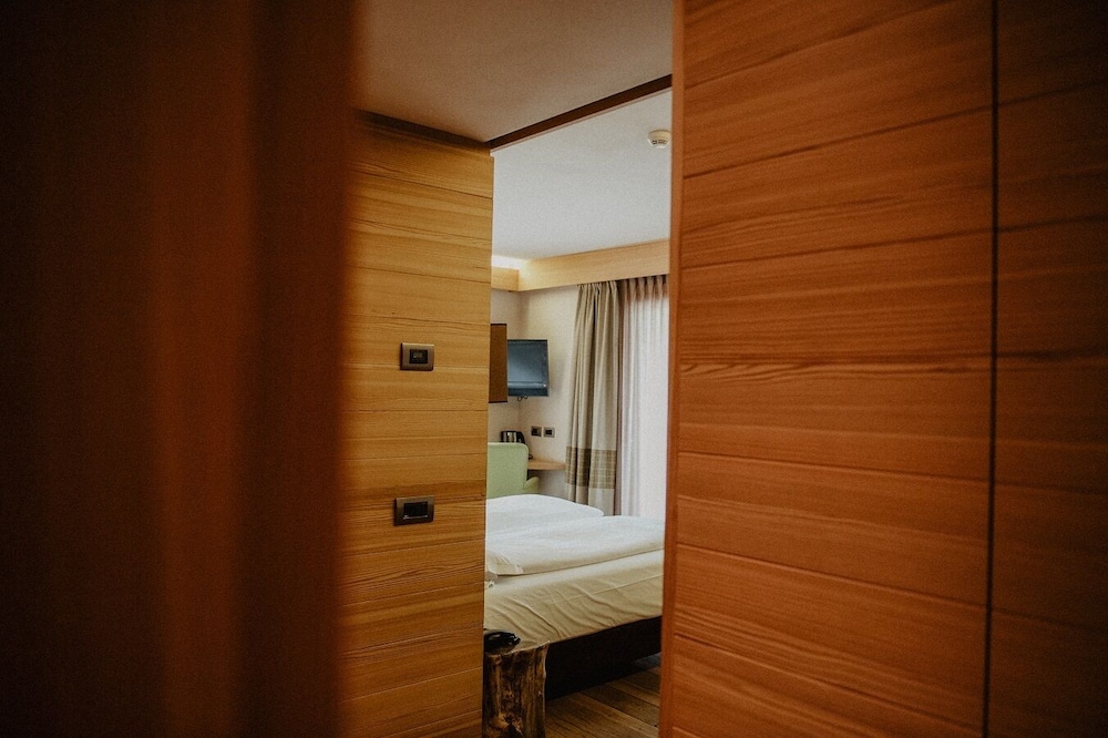 

Torino - Alta Valtellina, Montagna Italia - Hotel Larice