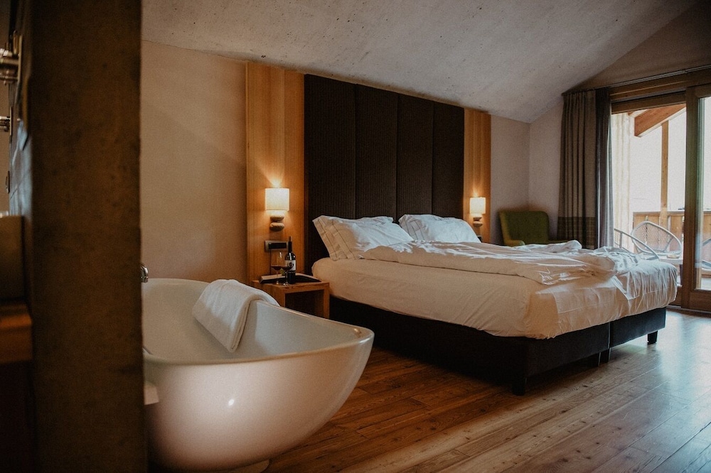 

Cagliari - Livigno - Hotel Larice