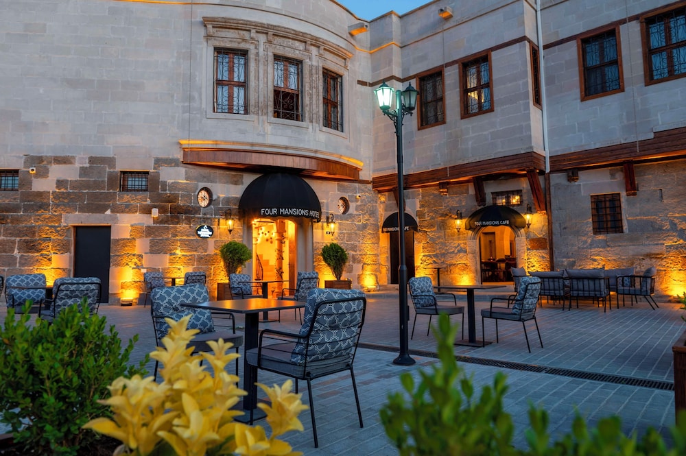 

Napoli - Kayseri - Four Mansions Hotel