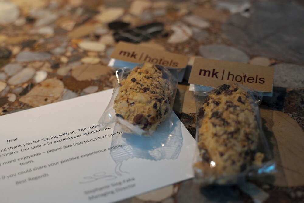 

Milano - Rinas - mk hotel tirana