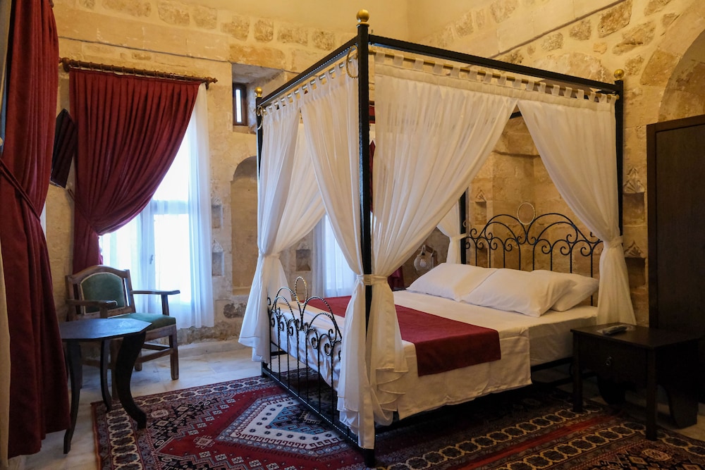 

Venezia - Mardin - MİRSTONE TARİHİ KONAK