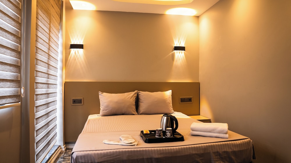

Roma - Istanbul - CK PALACE Hotel