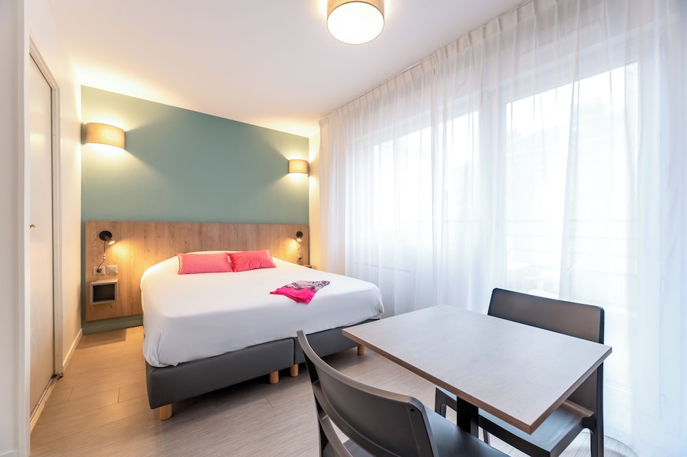 

Roma - Le Havre - Zenitude Hôtel-Résidences Le Havre