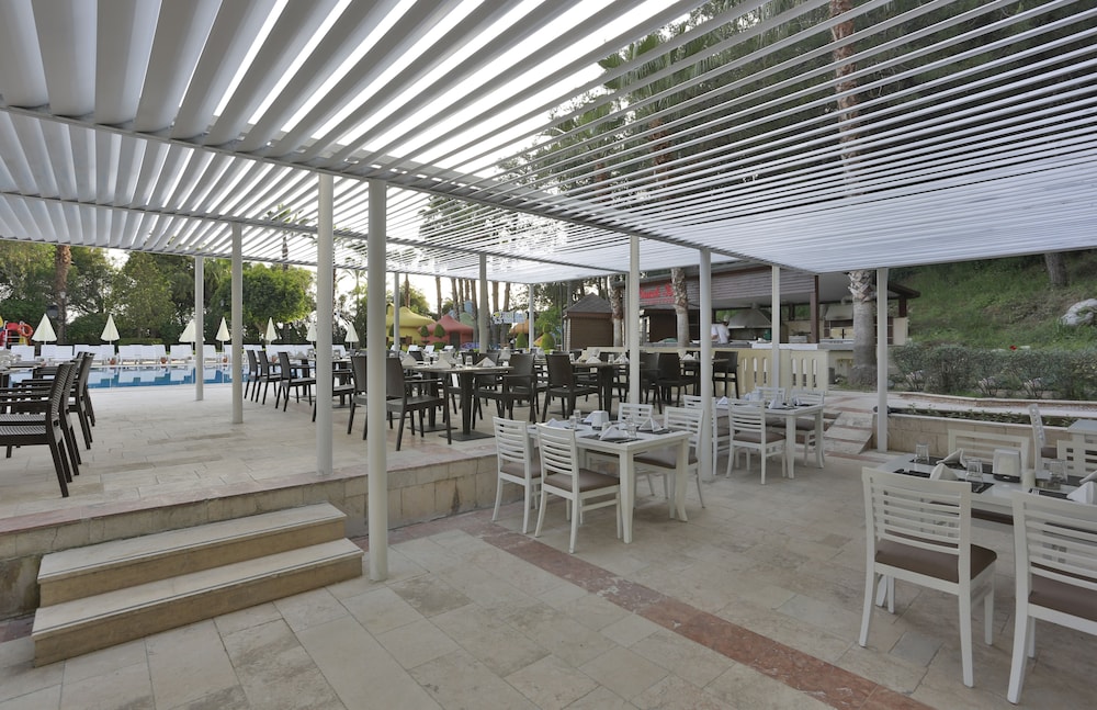 

Verona - Okurcalar - Miarosa İncekum Beach