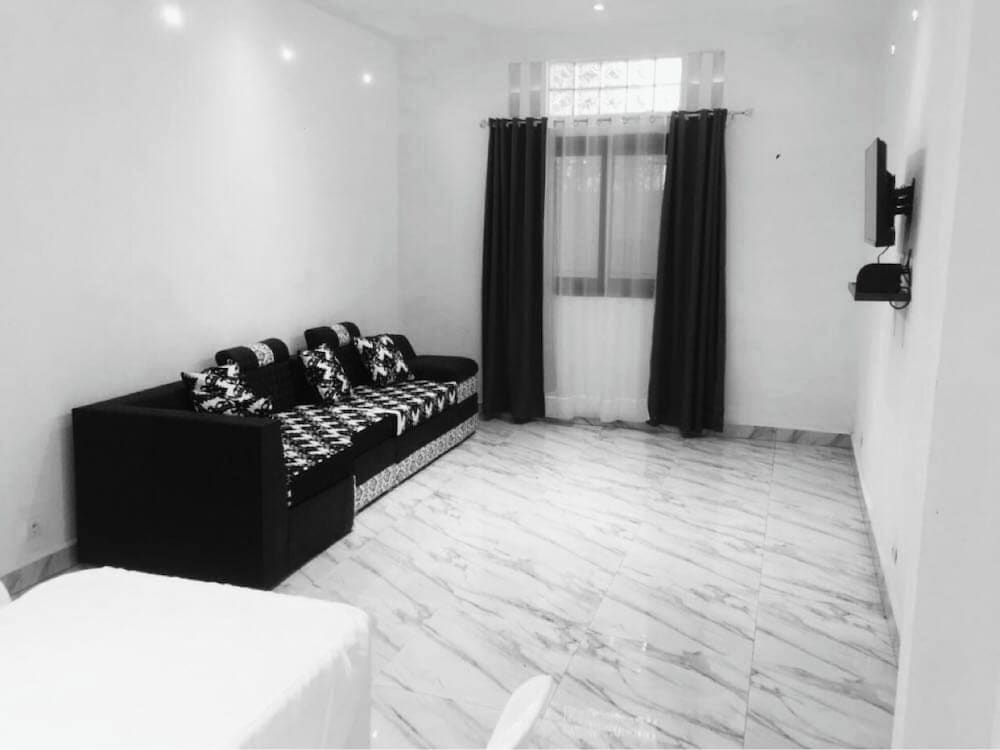 

Milano - Toamasina - Espace le Majestic Toamasina
