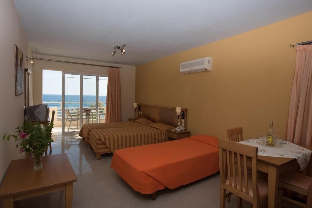 

Roma - Makry Gialos - Ionio Star Hotel
